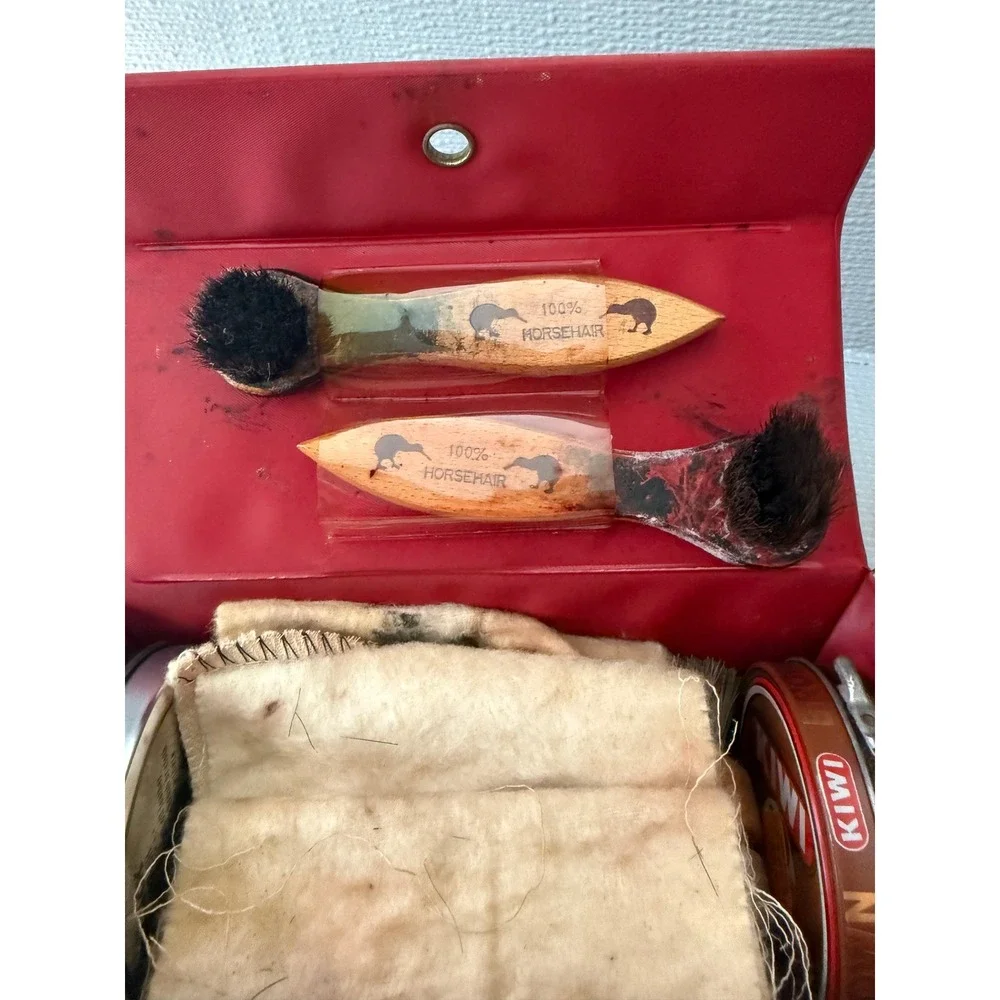 Vintage Kiwi Shoe Shine Kit‎ Horsehair Brushes Polish Travel Case